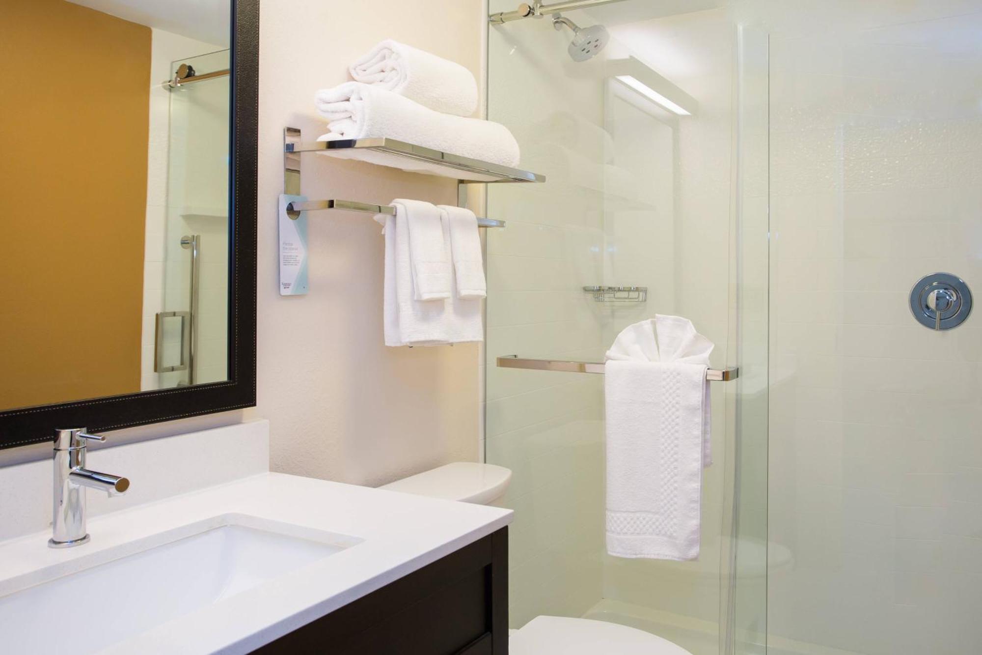 Fairfield By Marriott Inn & Suites Raynham Middleborough/Plymouth Ngoại thất bức ảnh